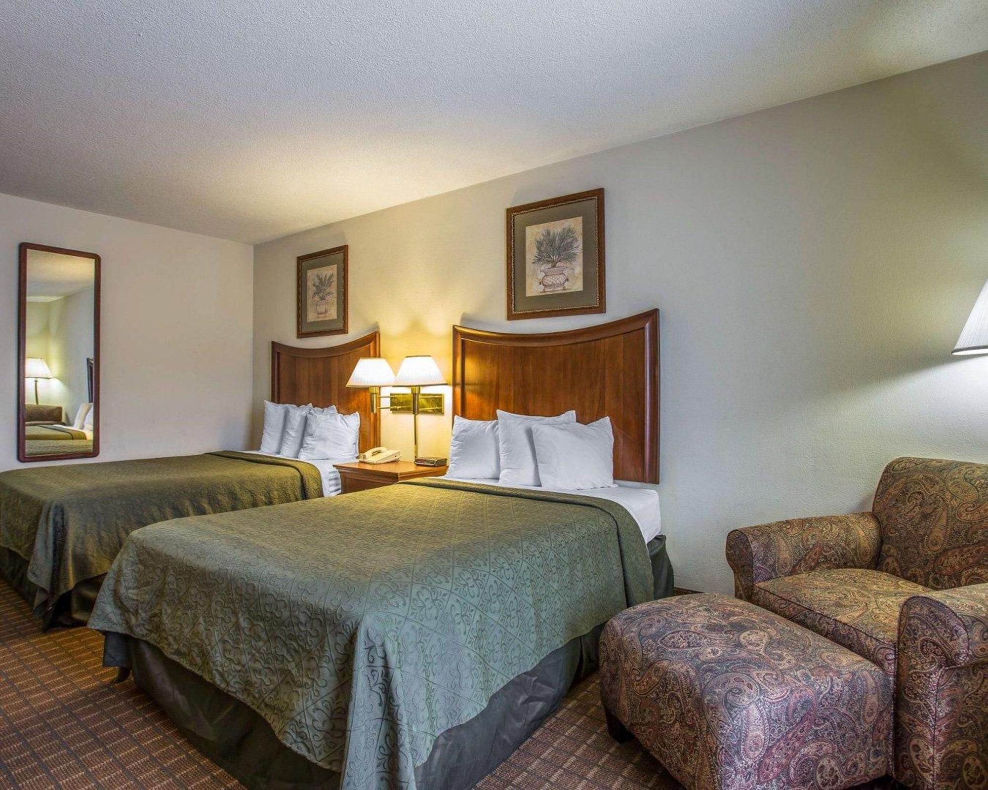 Quality Inn Fort Jackson Колумбия Экстерьер фото