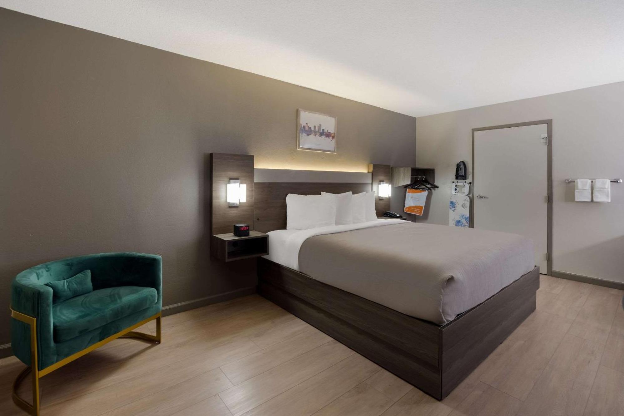 Quality Inn Fort Jackson Колумбия Экстерьер фото