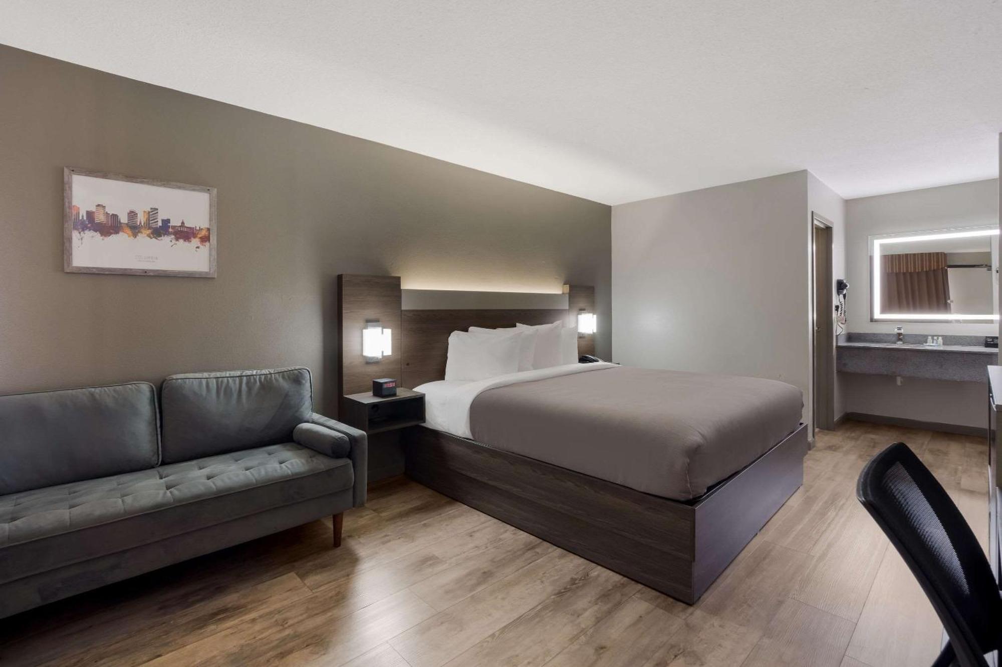 Quality Inn Fort Jackson Колумбия Экстерьер фото