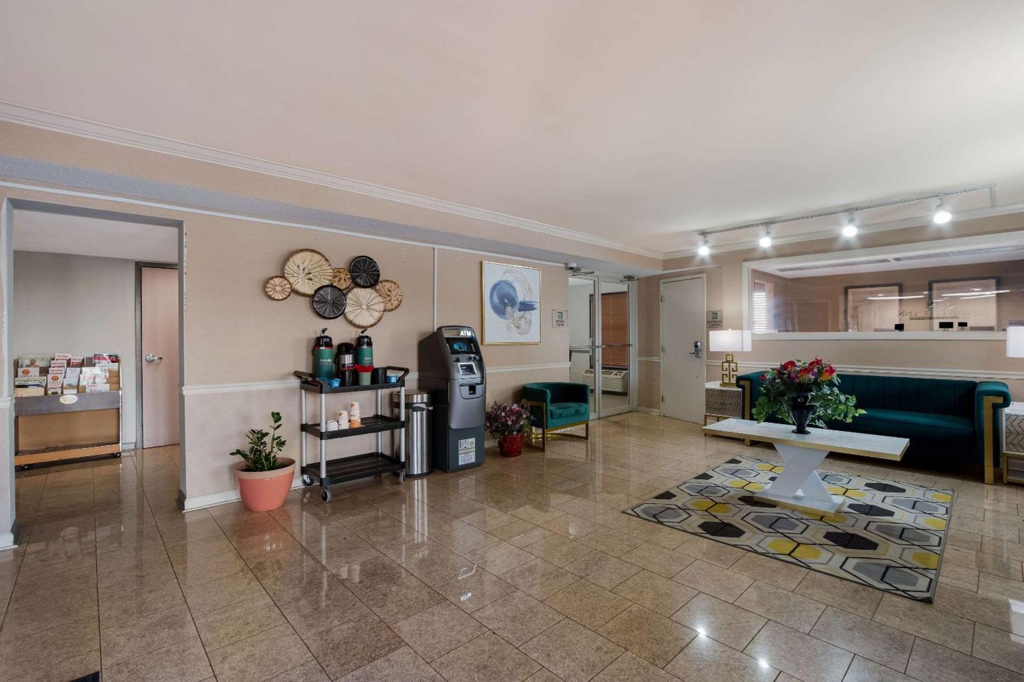 Quality Inn Fort Jackson Колумбия Экстерьер фото
